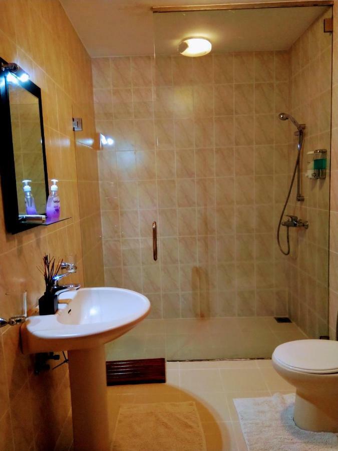 36 Bed & Breakfast Kandy Buitenkant foto
