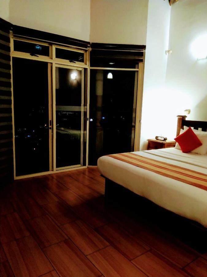 36 Bed & Breakfast Kandy Buitenkant foto